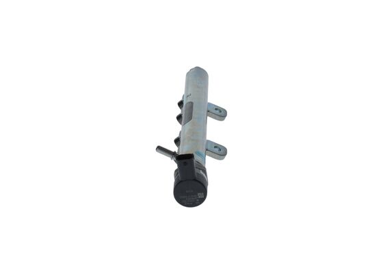 Genuine Bosch Fuel Rail Left Driver Side 0445216045 2018-2023 Ford F-150 3.0L Power Stroke