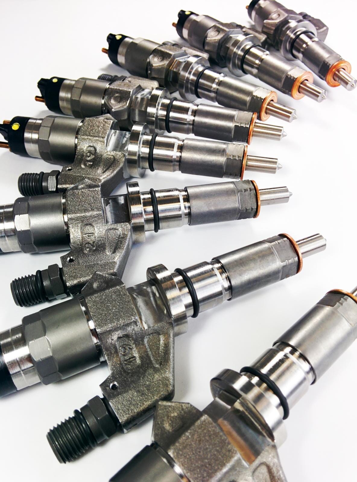 Brand New Injector Set - 100% Over - SAC Nozzle (Duramax 01-04 LB7)