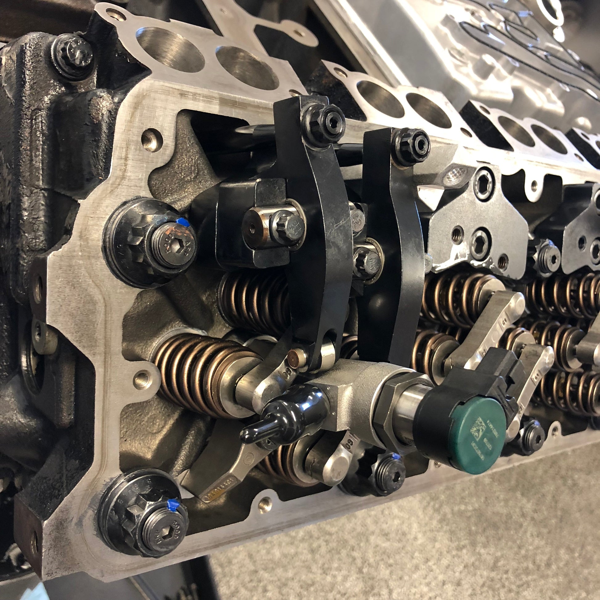 6.4L Ford Power Stroke Harland Sharp Adjustable Roller Rockers